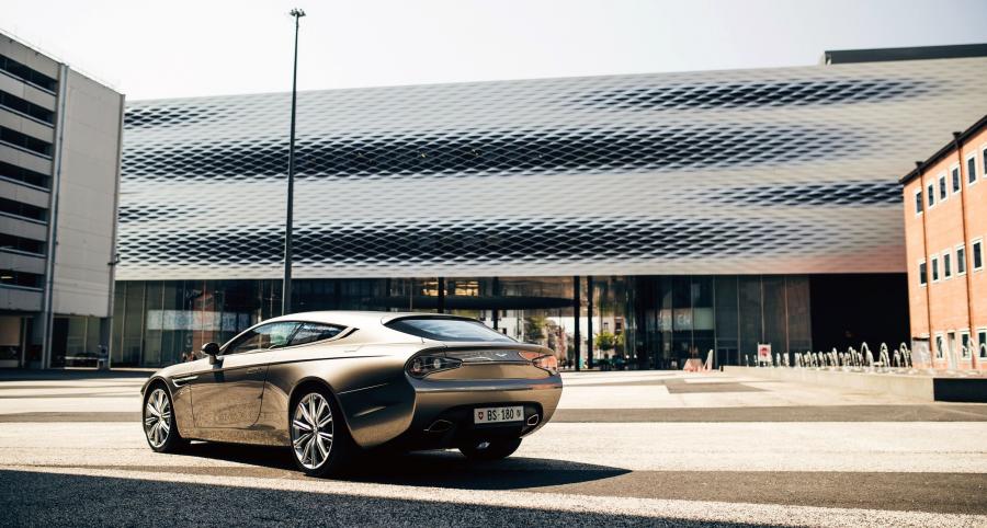  Aston Martin Virage Shooting Brake 2014 года  (фото 5 из 45)